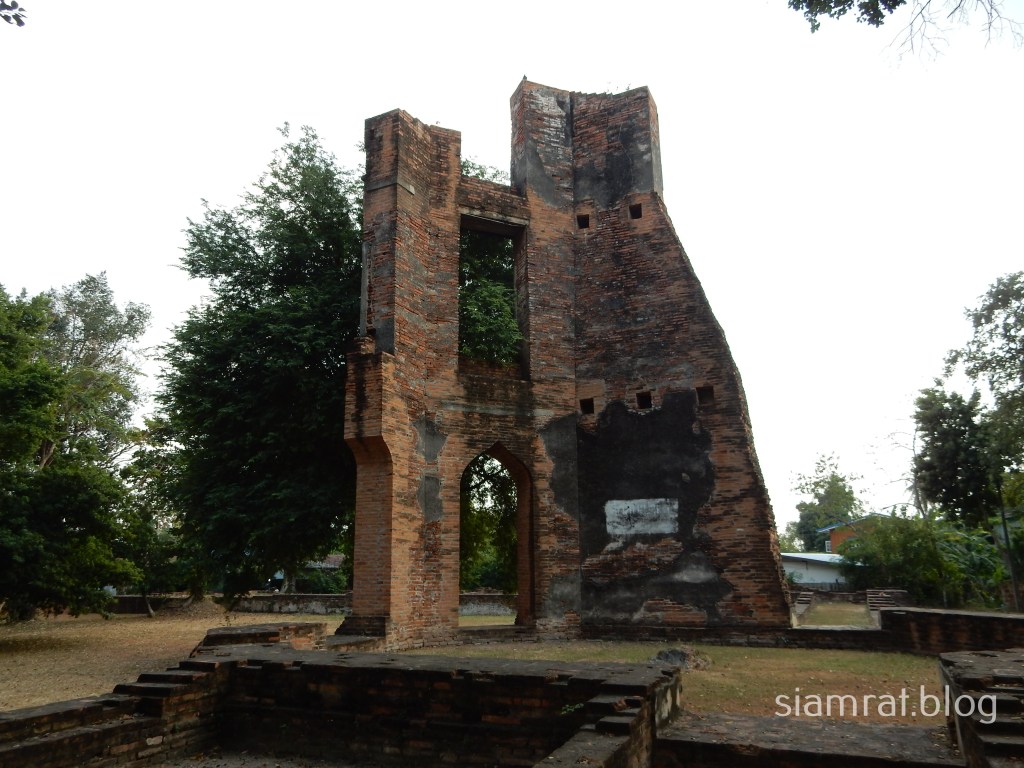 ruins of Wat San Paulo